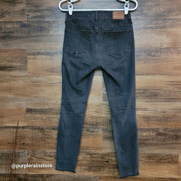 Madewell Jeans 26 Skinny 9" High Rise Black Sea Wash H2230 Tummy Control Raw Hem - Picture 2 of 12